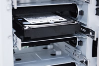 2Way����HDD�P�[�W